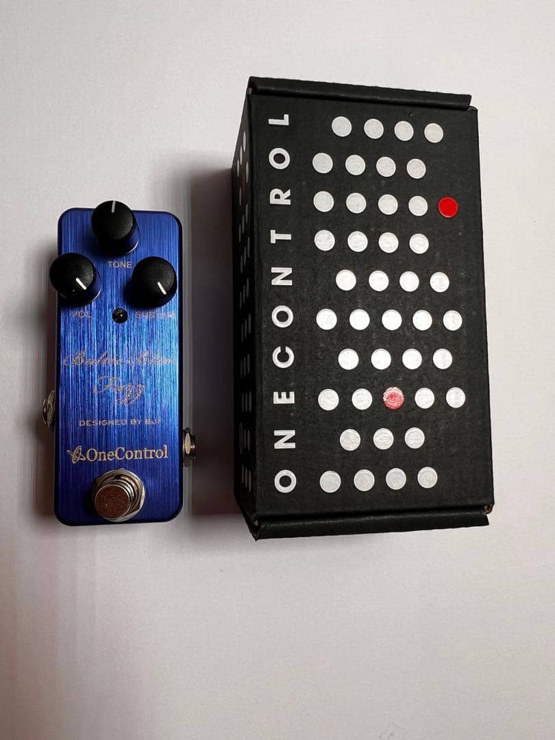 ギター Baltic blue fuzz