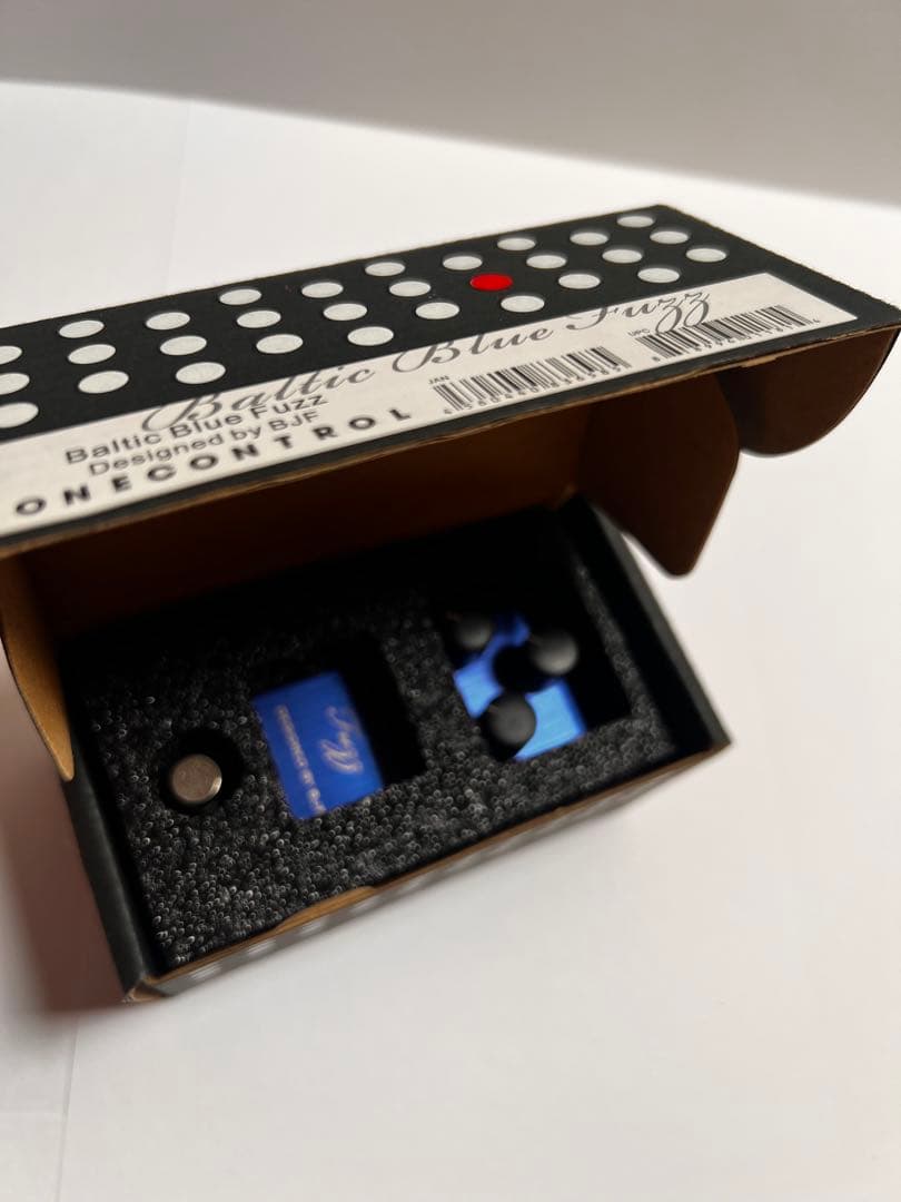 ギター Baltic blue fuzz