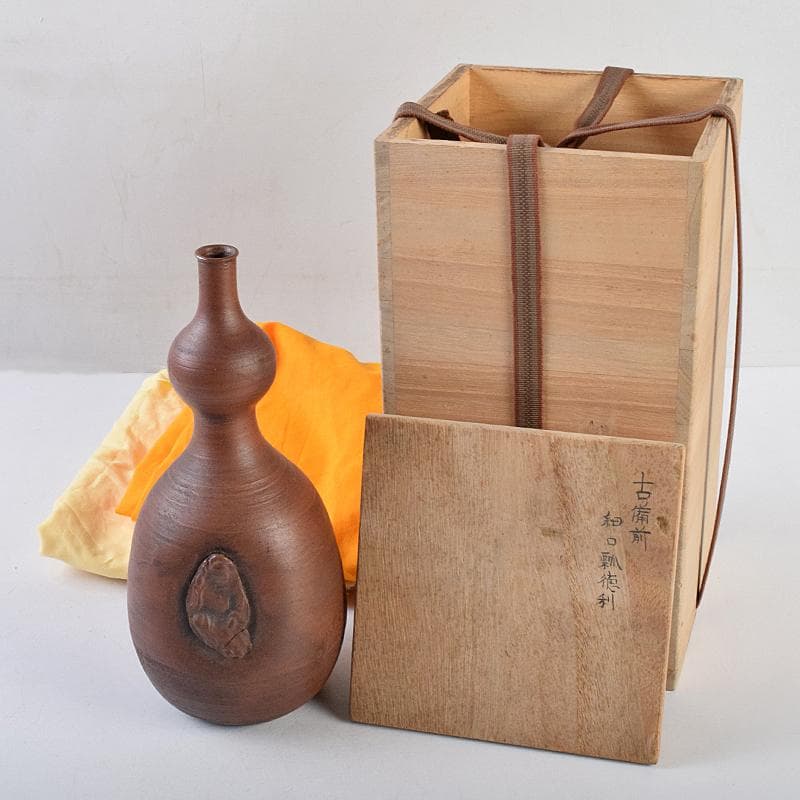 桂又三郎極め　江戸初期　古備前　人物刻　細口瓢徳利　V　R9490