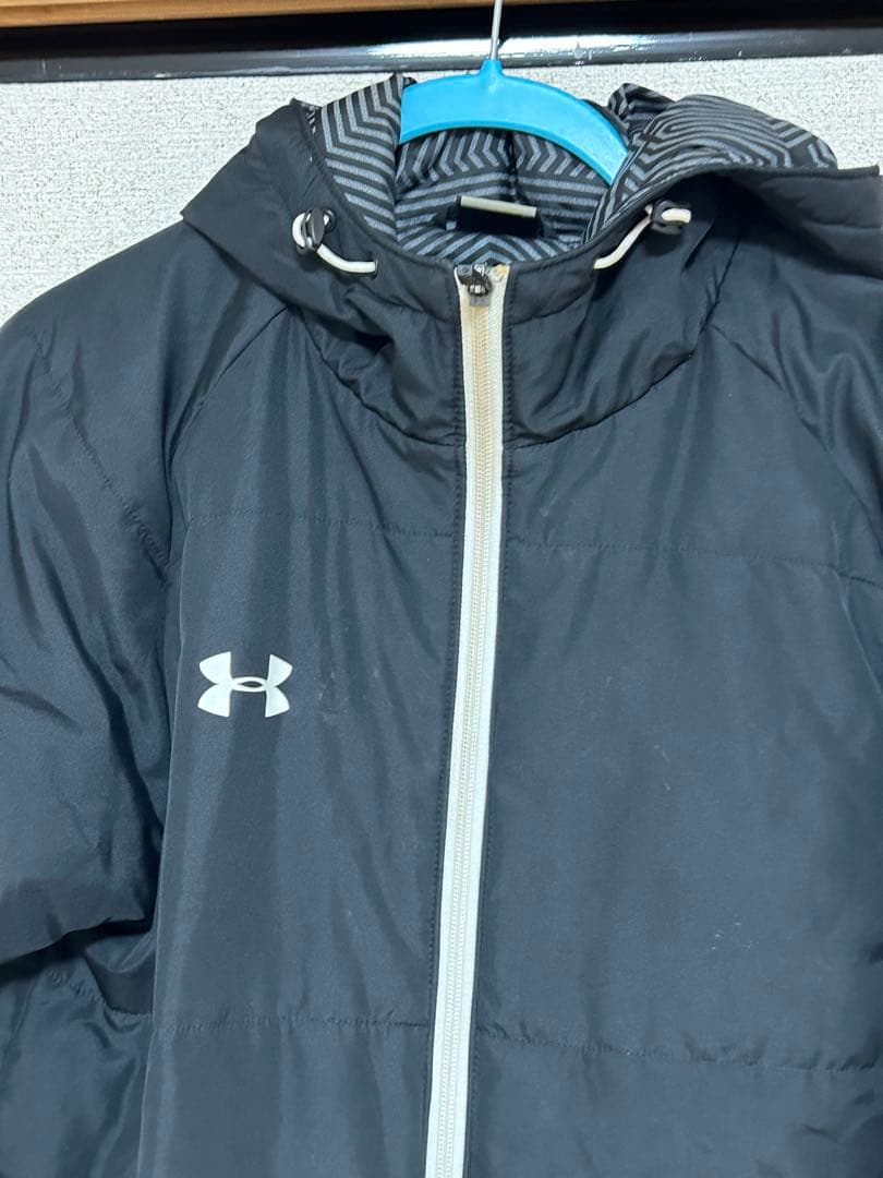 アンダーアーマー　コート
