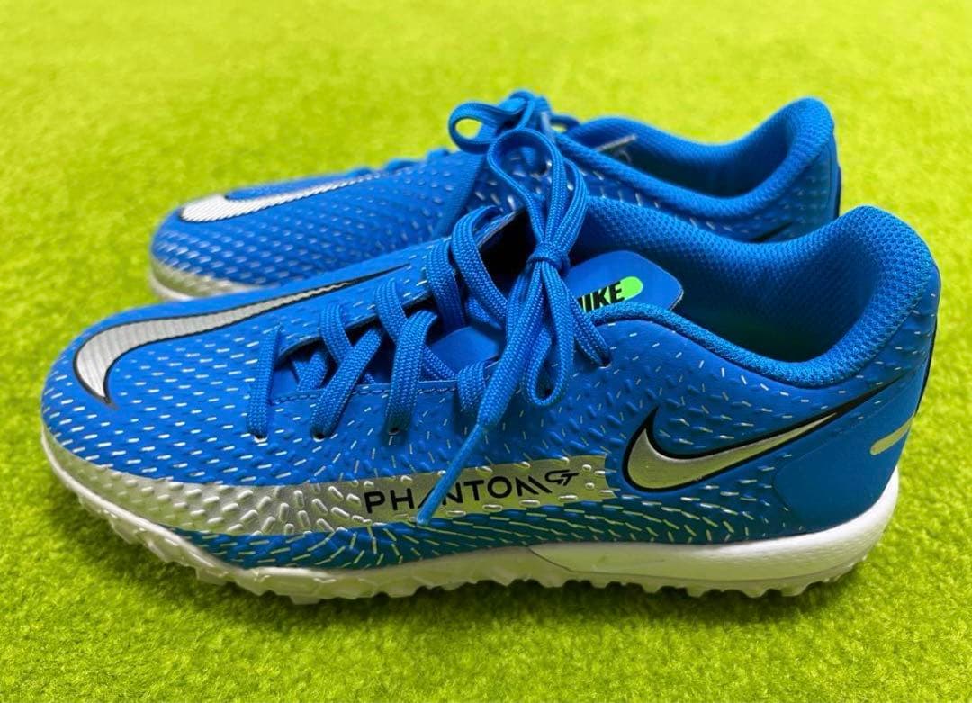 【新品未使用】NIKE ナイキ サッカー トレシュー ファントム ピンク ブルー