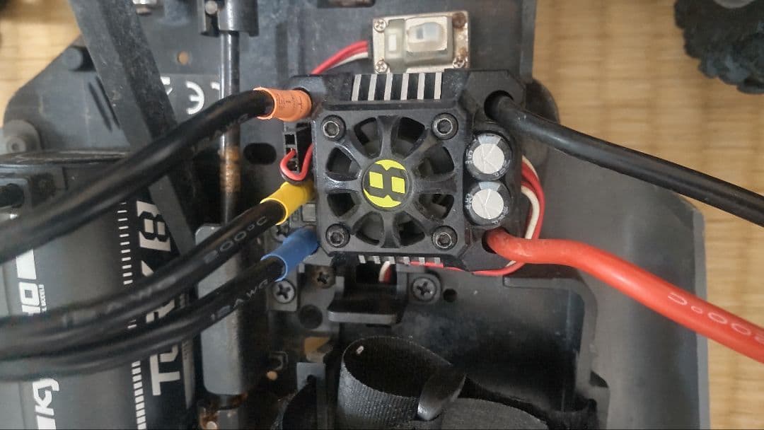 1/8向け 最新ブラシレスコンボ ESC モーター　インファーノなど