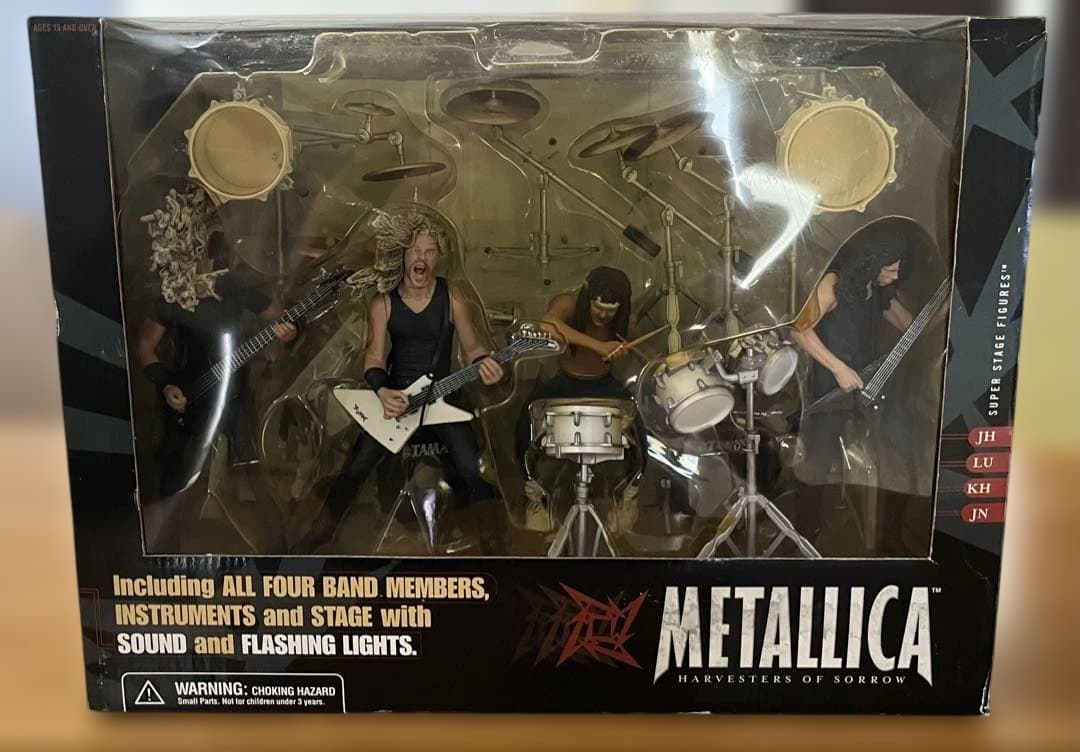 LLICA メタリカ マクファーレントイズフィギュア 未開封