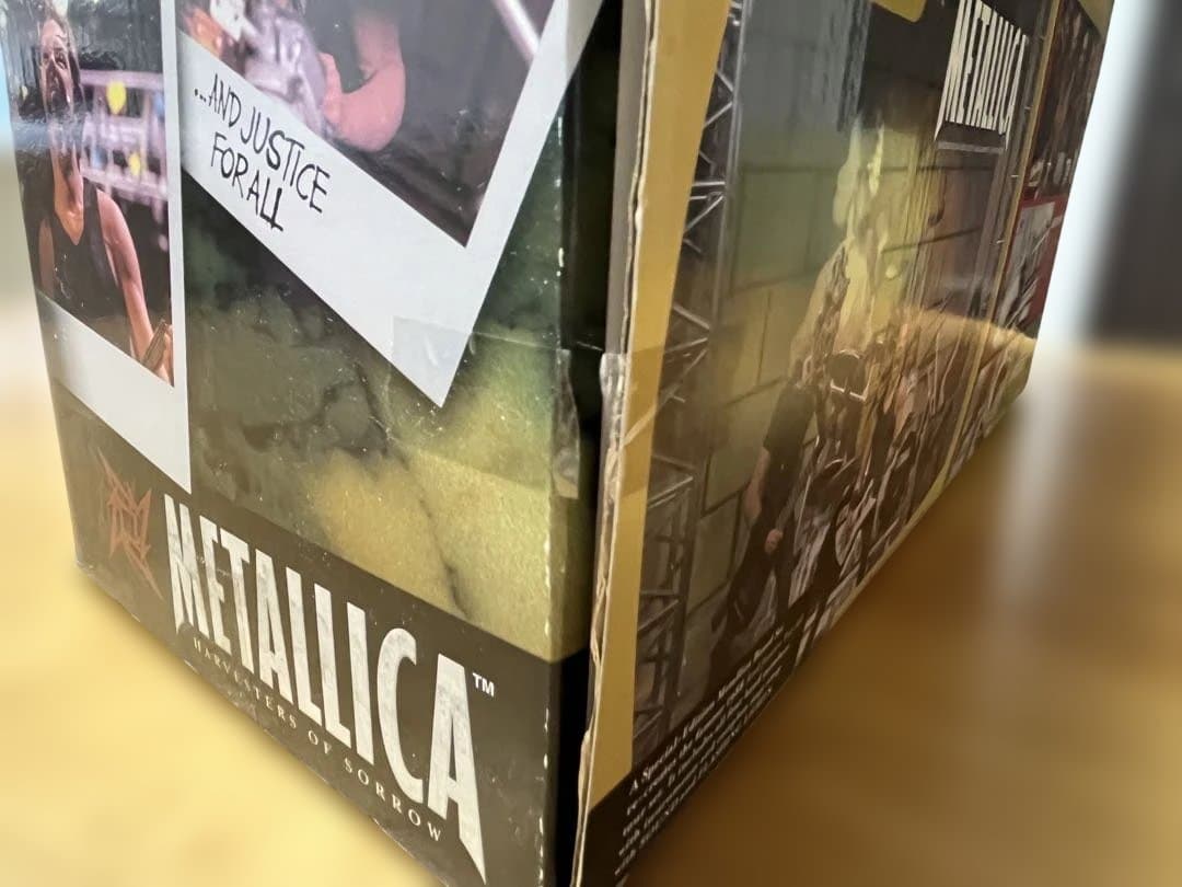 LLICA メタリカ マクファーレントイズフィギュア 未開封