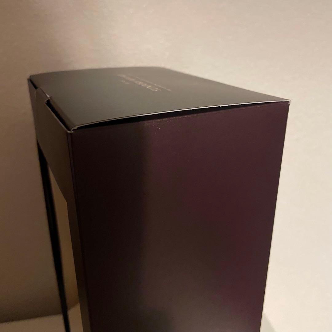 響　意匠　ボトル　ウイスキー　リミテッドエディション　パッケー ジ　空港　限定