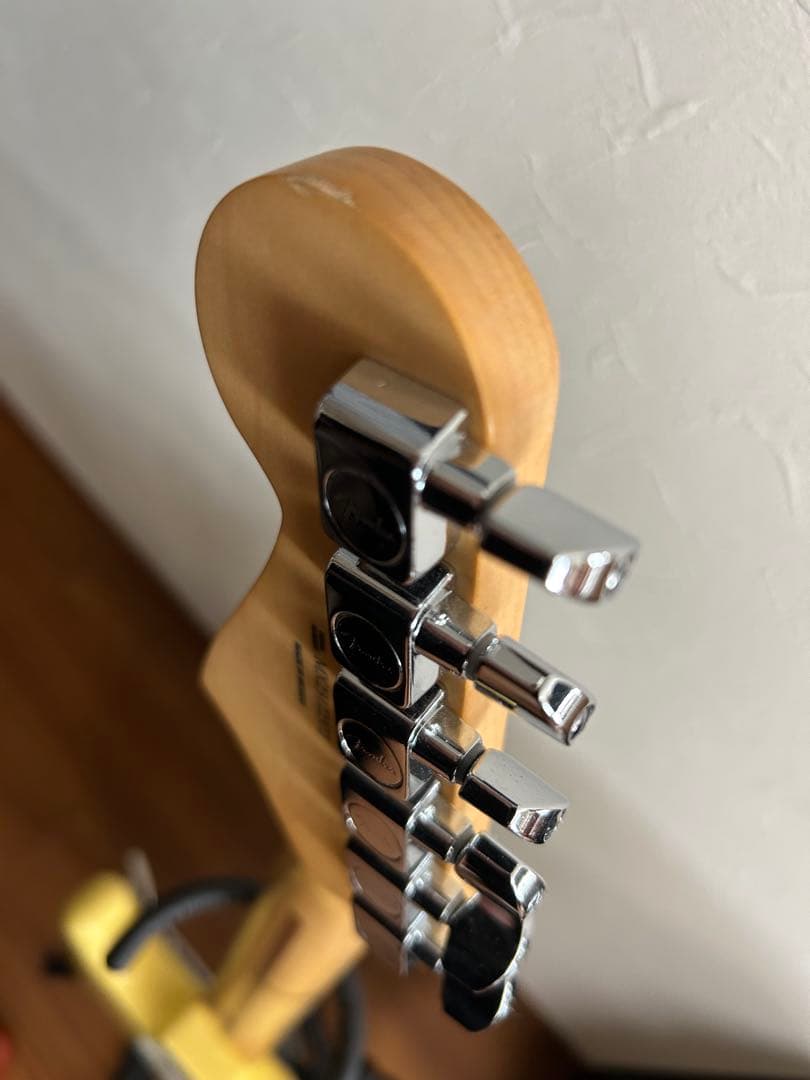 ギター Fender Stratocaster & Mustang Micro Plus