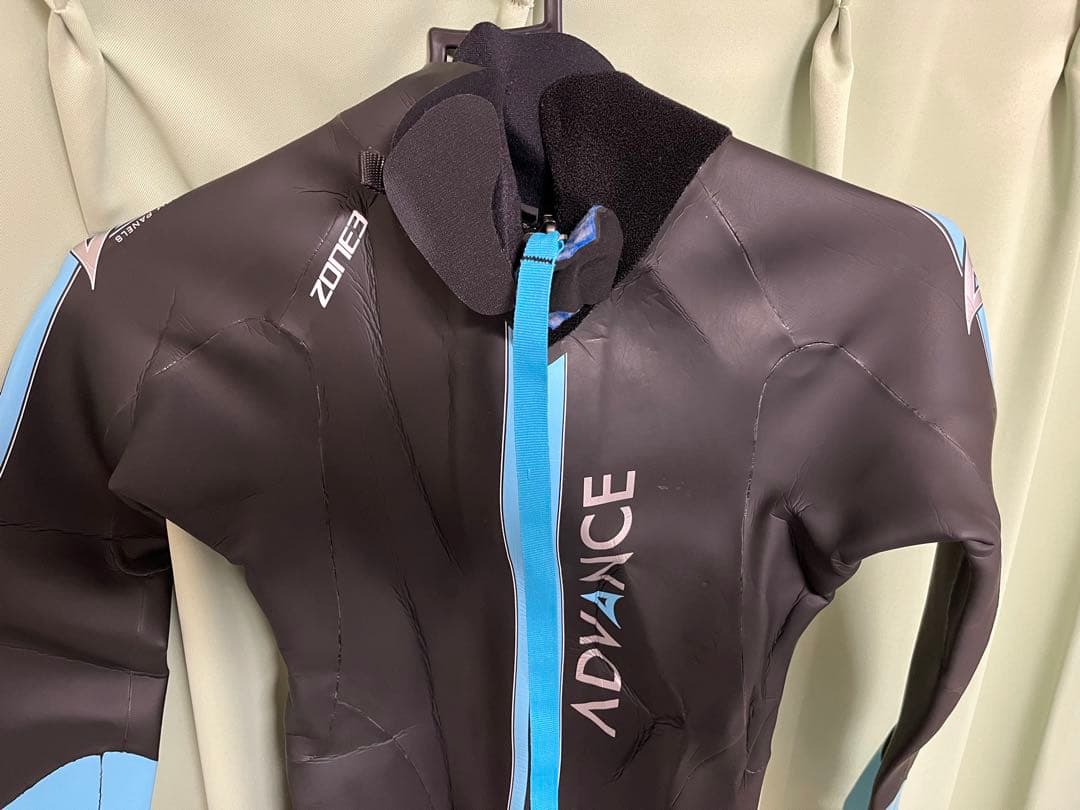 ZONE3 Advance トライアスロンウェットスーツ