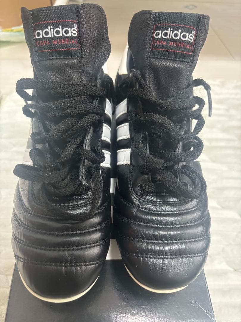 adidas Copa Mundial サッカーシューズ