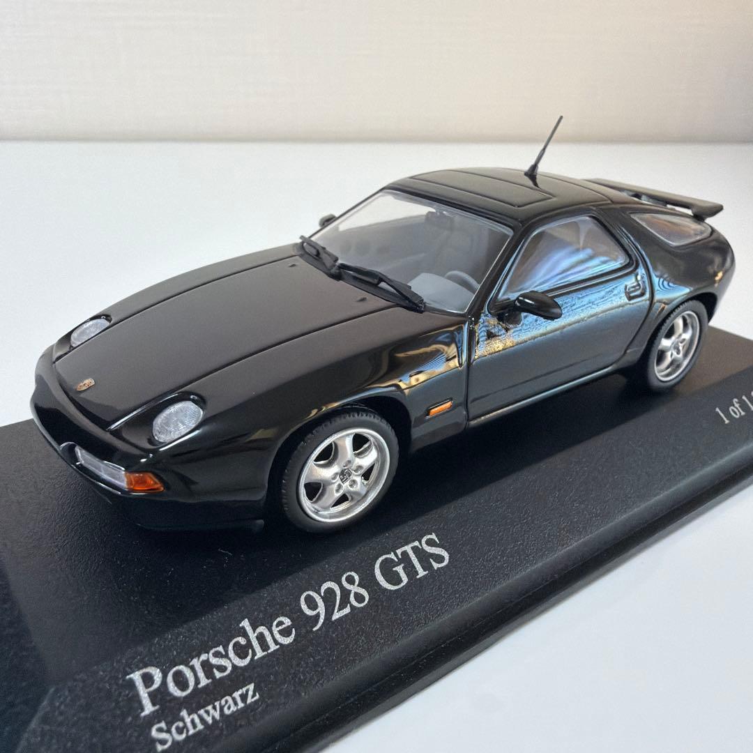 ミニカー 1/43 Porsche 928 GTS 1991 / PMA