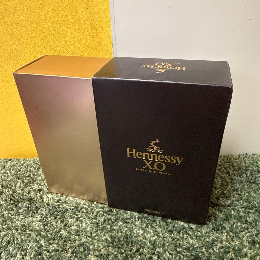 V3 Hennessy XO コニャック 700ml 40%