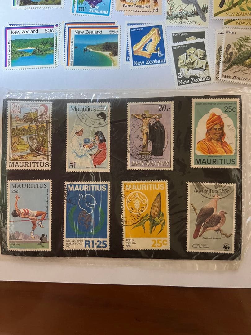 ニュージーランド・モーリシャス 使用済切手 約39枚