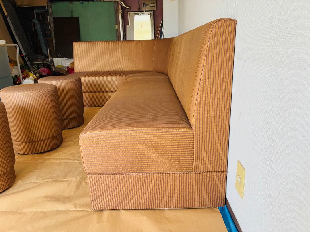 【美品】ビニール製ソファ ストライプ状 バーやスナック等に②★