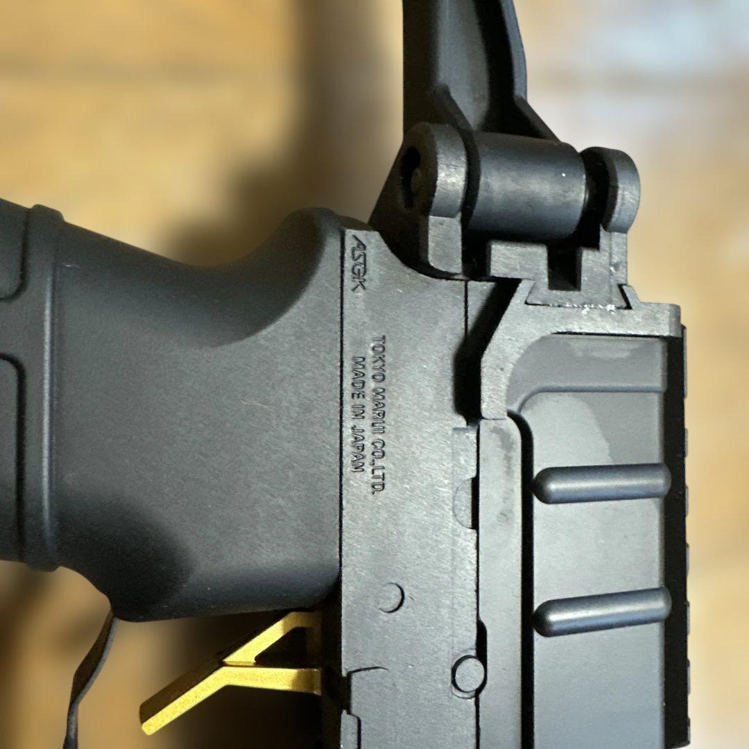 マルイ スコーピオン mod M マガジンバッテリーなし動作未確認 ＋ グリップ