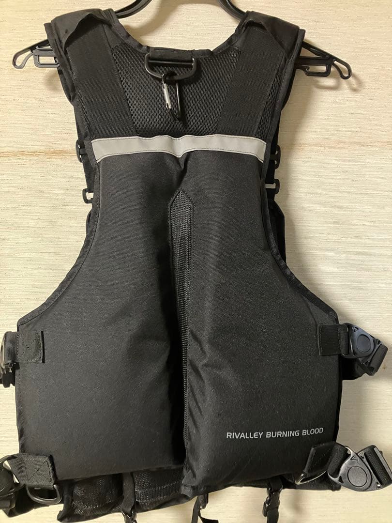 RBB ロックショアシューティングベスト　7563