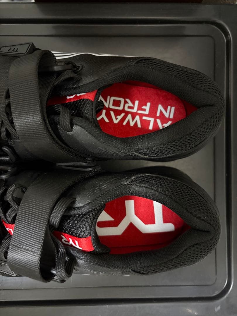 TYR L-1 リフター ブラック