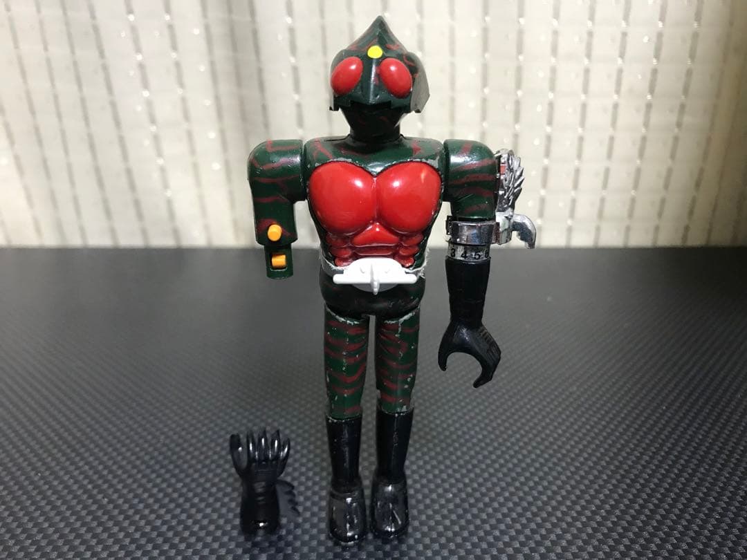 【超合金】ポピー 仮面ライダーアマゾン(初期)仮面ライダースーパー1(ジャンク)