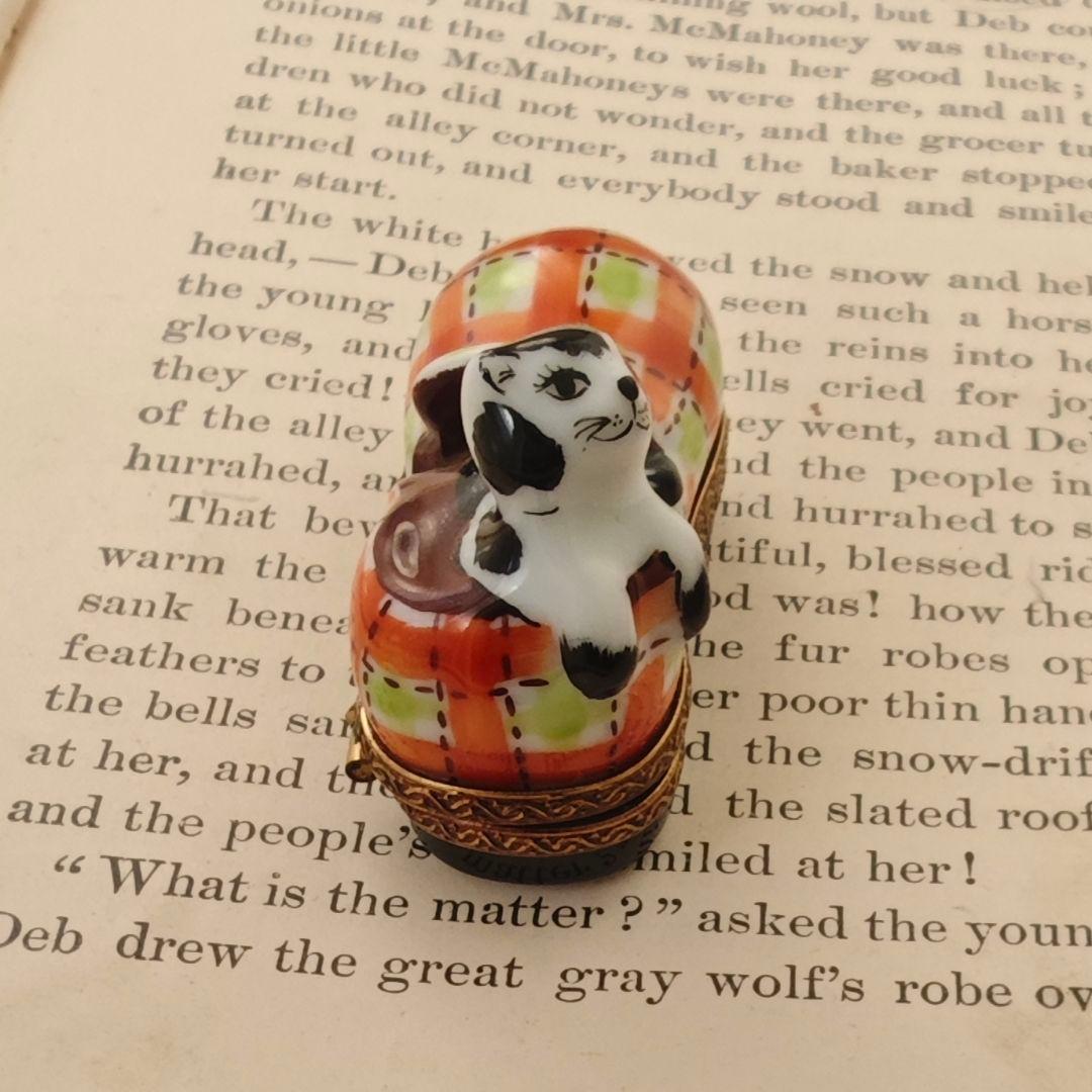 リモージュボックス　靴に入った猫　フランス製　小物入れ　ミニチュア　磁器