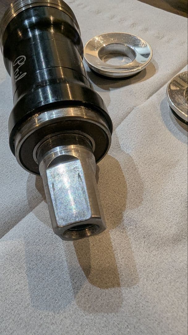 PHIL WOOD ボトムブラケット (ISO / 110.5mm)