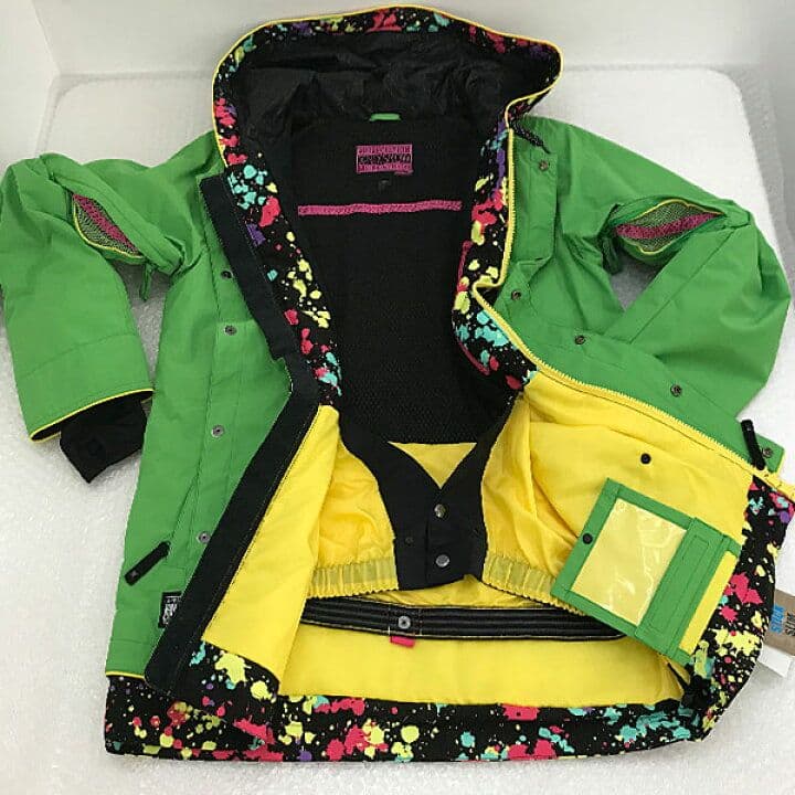 ▲グリーン★高性能ウエアＳサイズ★フェニックス★スノボウェア★女子★スキーウエア