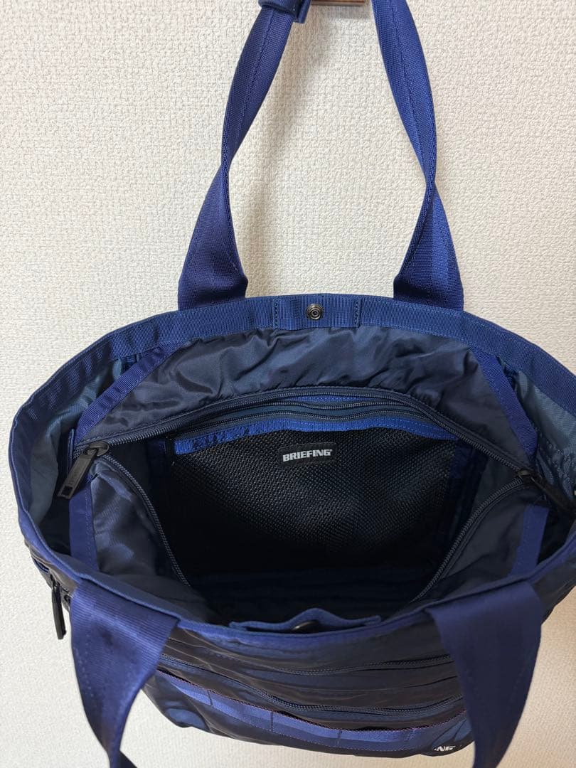 ブリーフィング　ネイビー トートバッグ