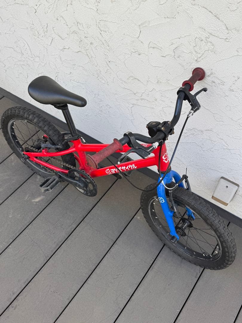 ヨツバサイクル キッズバイク 16インチ 赤 クワハラ108ノッチ