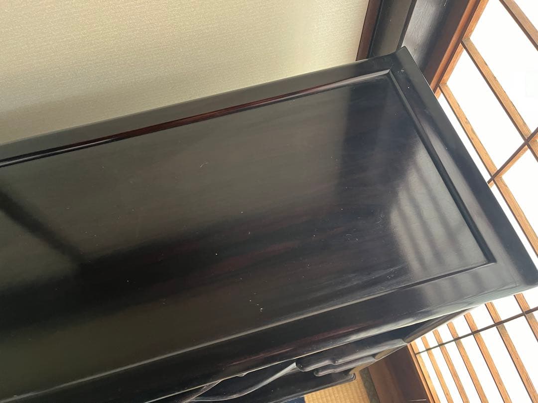 （大特価）中国花蓮で購入した黒色木製家具　茶たんす 3段棚