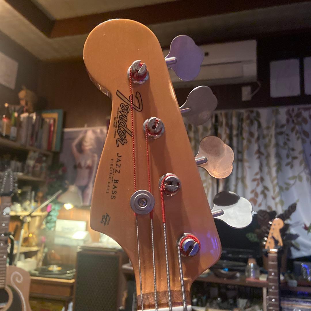 Fender japanサンバースト ジャズベースLH