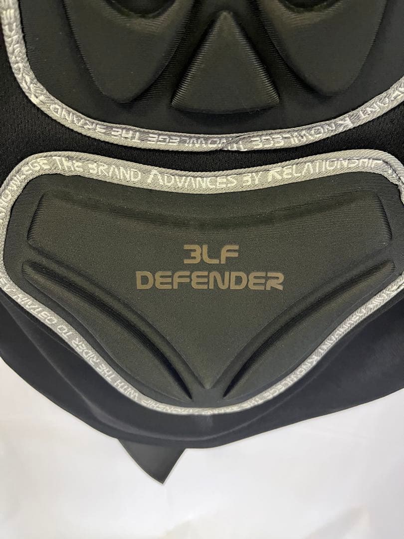 ARK 3LF DEFENDER プロテクター XL バイク スノーボード