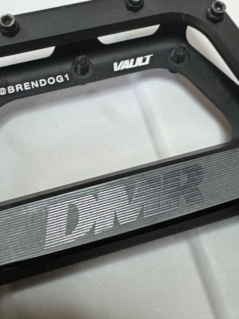パーツ DMR VAULT PEDAL BRENDOG k2 MATT BLACK