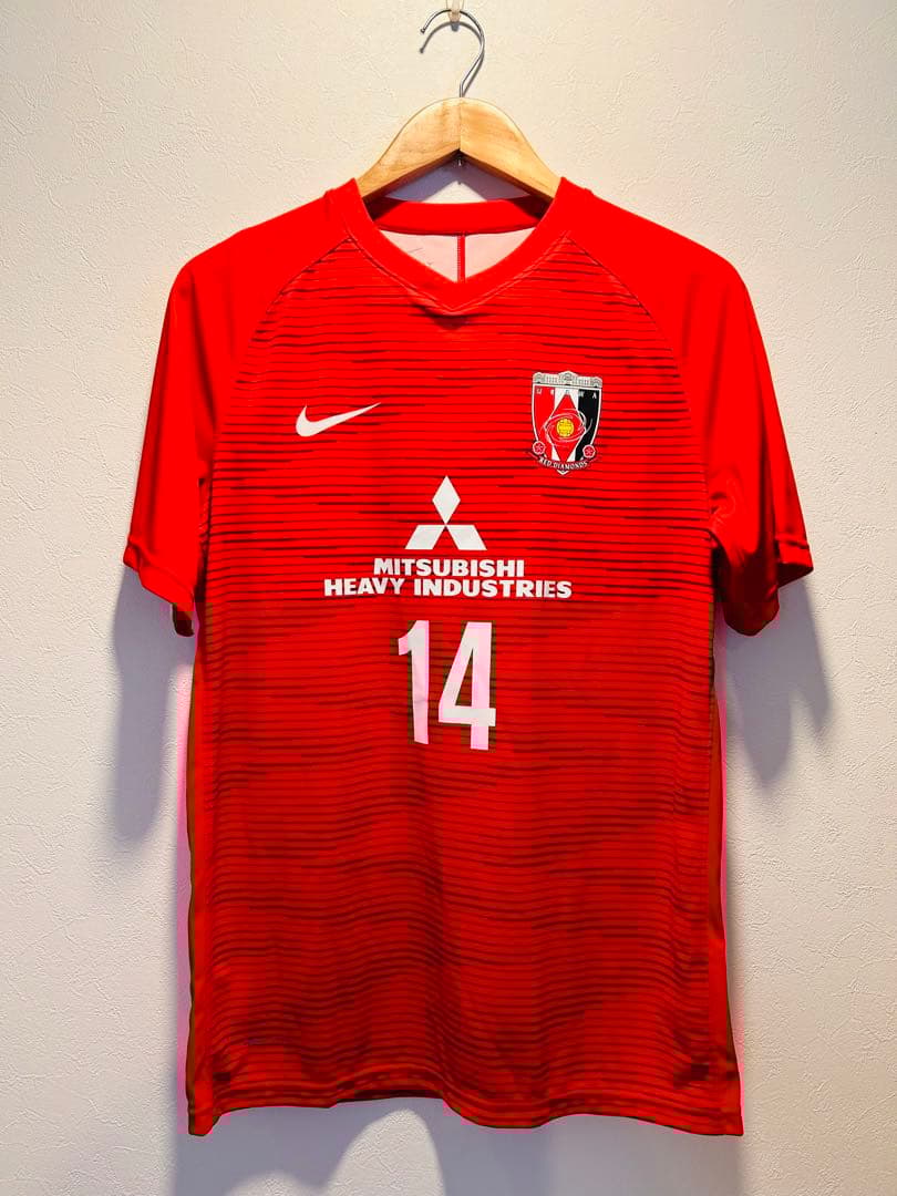 【未使用品】浦和レッズ トレーニングマッチユニフォーム 番号14 サイズL