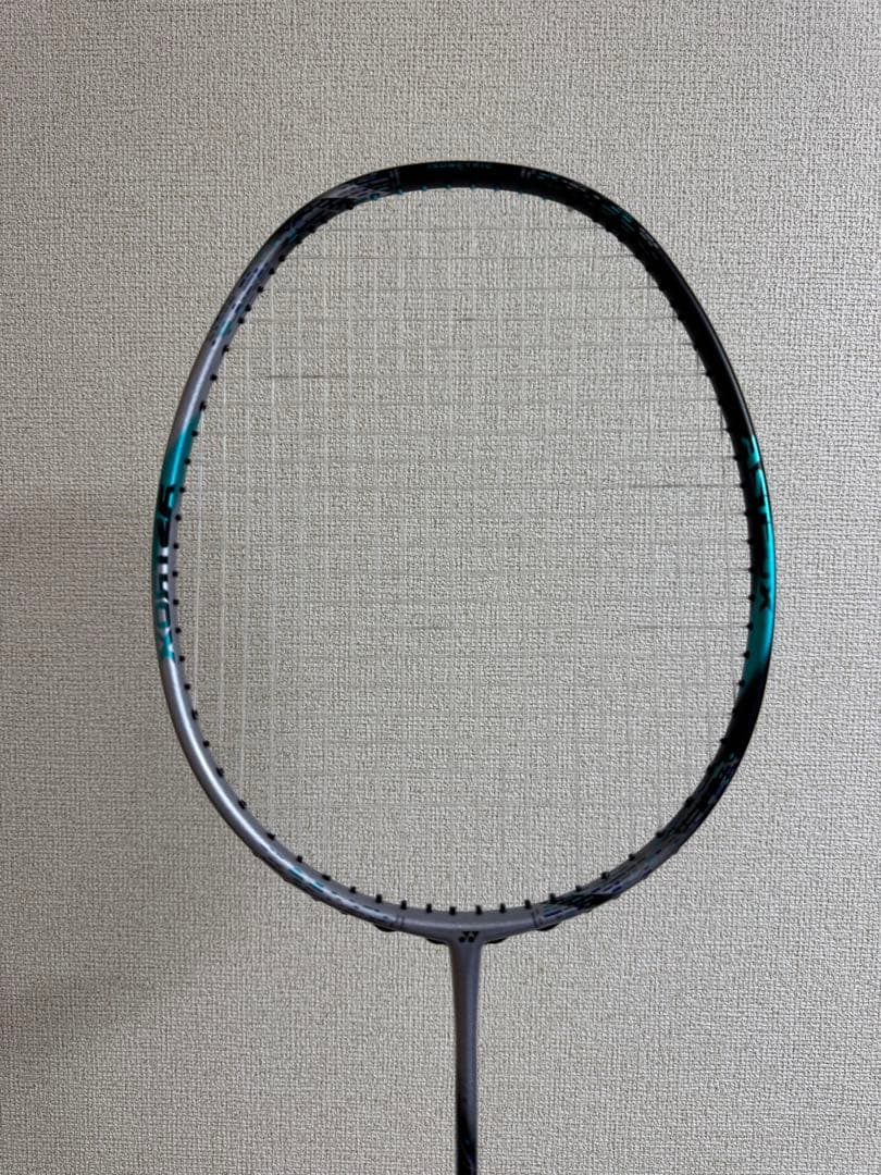 ヨネックス　アストロクス88s プロ　4u