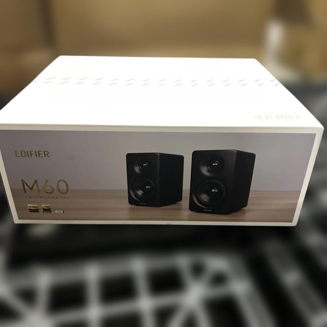 Edifier M60 マルチメディアスピーカー　白