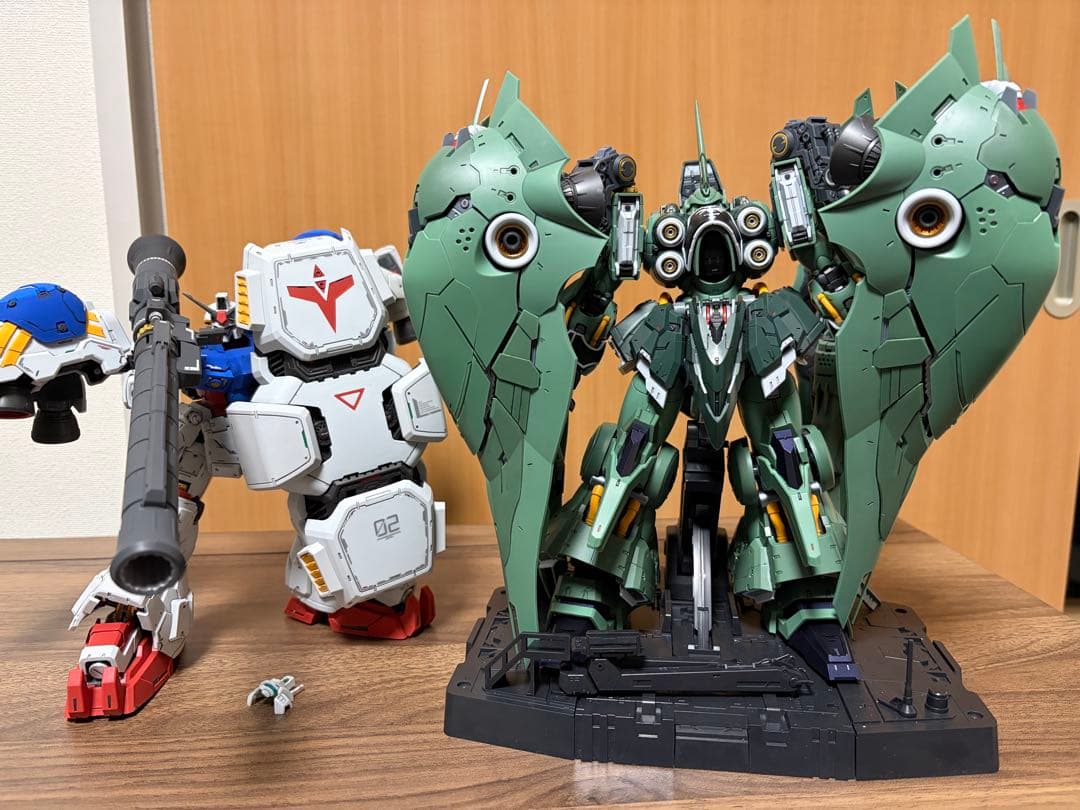 GP02ソロモン&オシリスエアリアルドミネーター