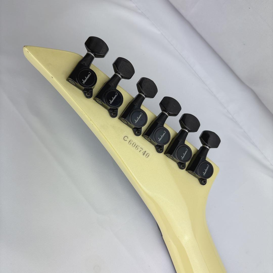 CHARVEL BY JACKSON Model5 ソロイストトレモロ