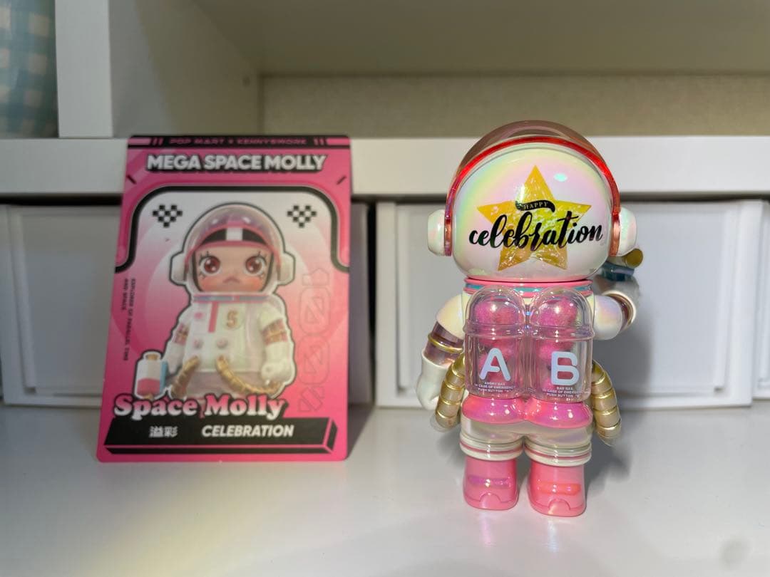 オ*イ様 MEGA SPACE MOLLY 100% シークレット CELEBR