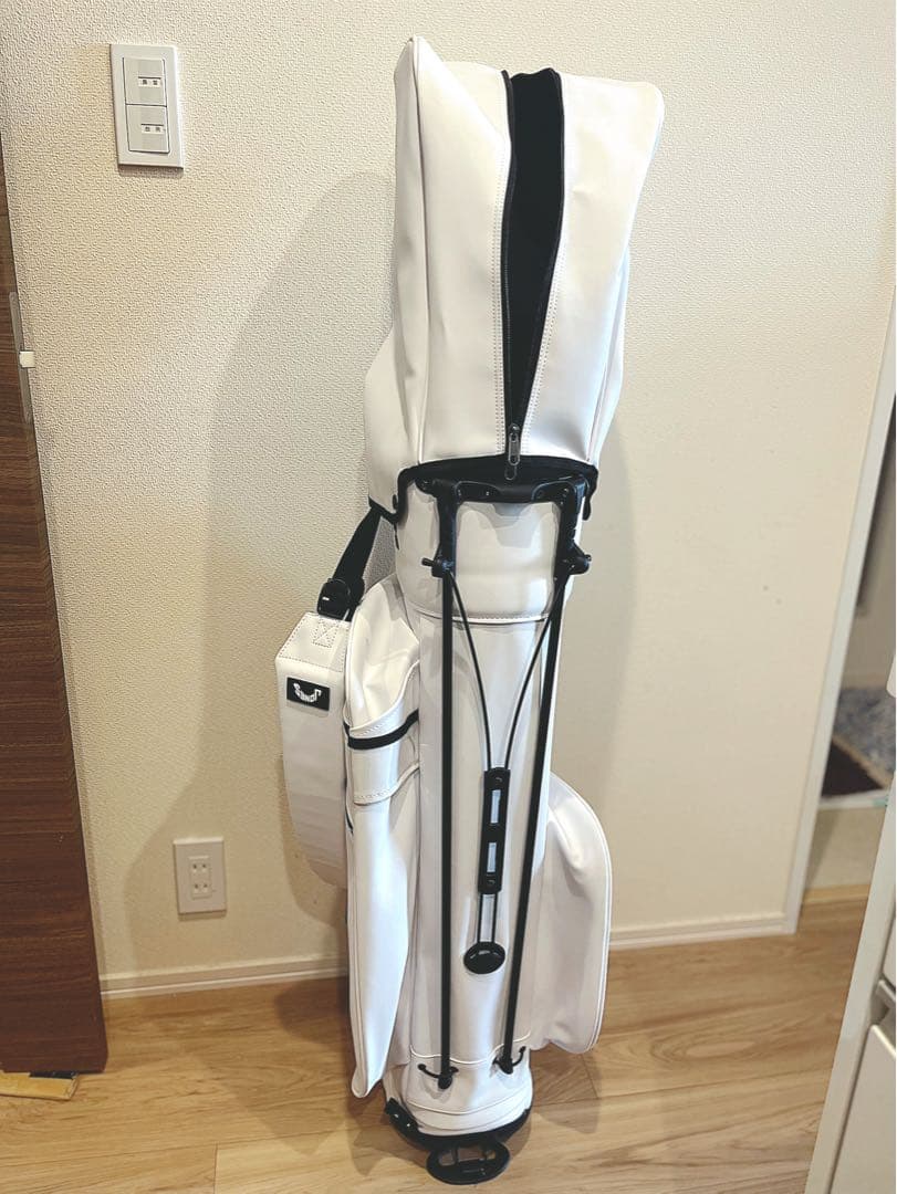 JONES キャディバッグ ホワイト/ブラック