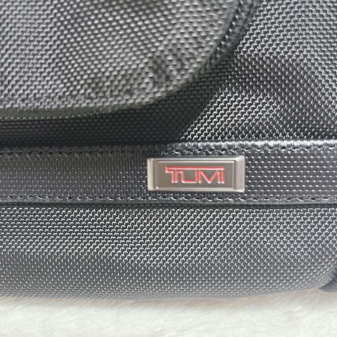 Tumi alpha3 ハンギング　トラベル　キット