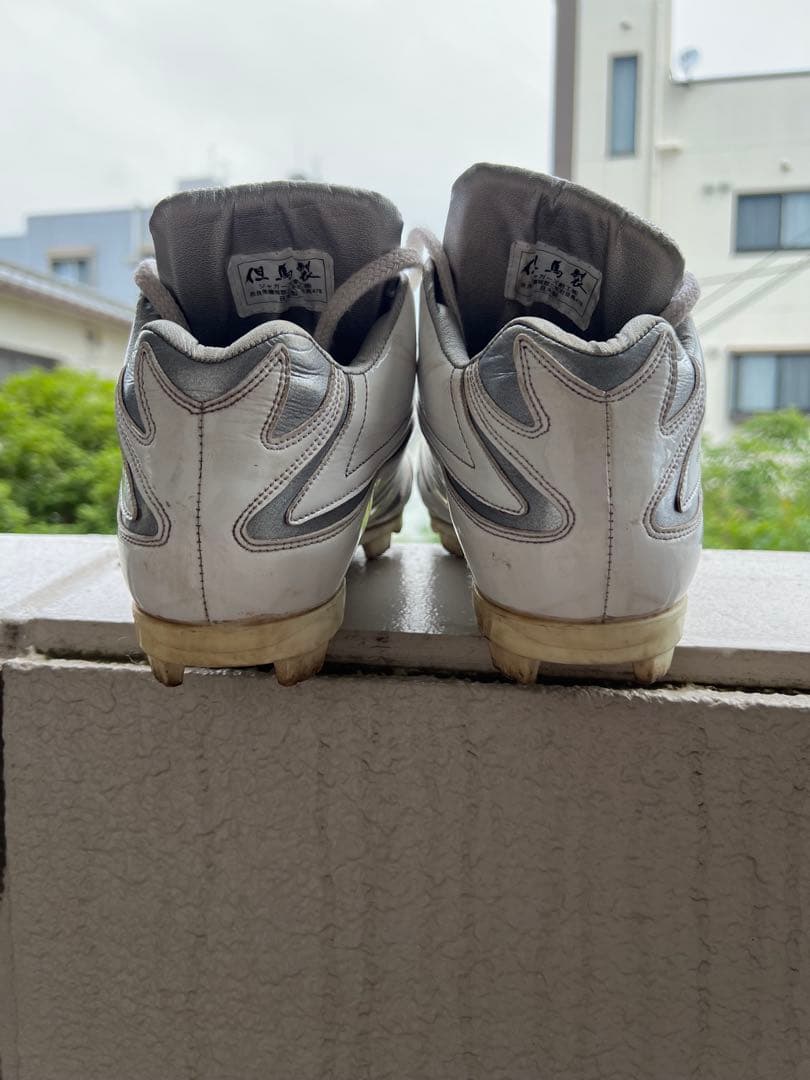 すみれスポーツ　ジャガースパイク　野球ポイントスパイク