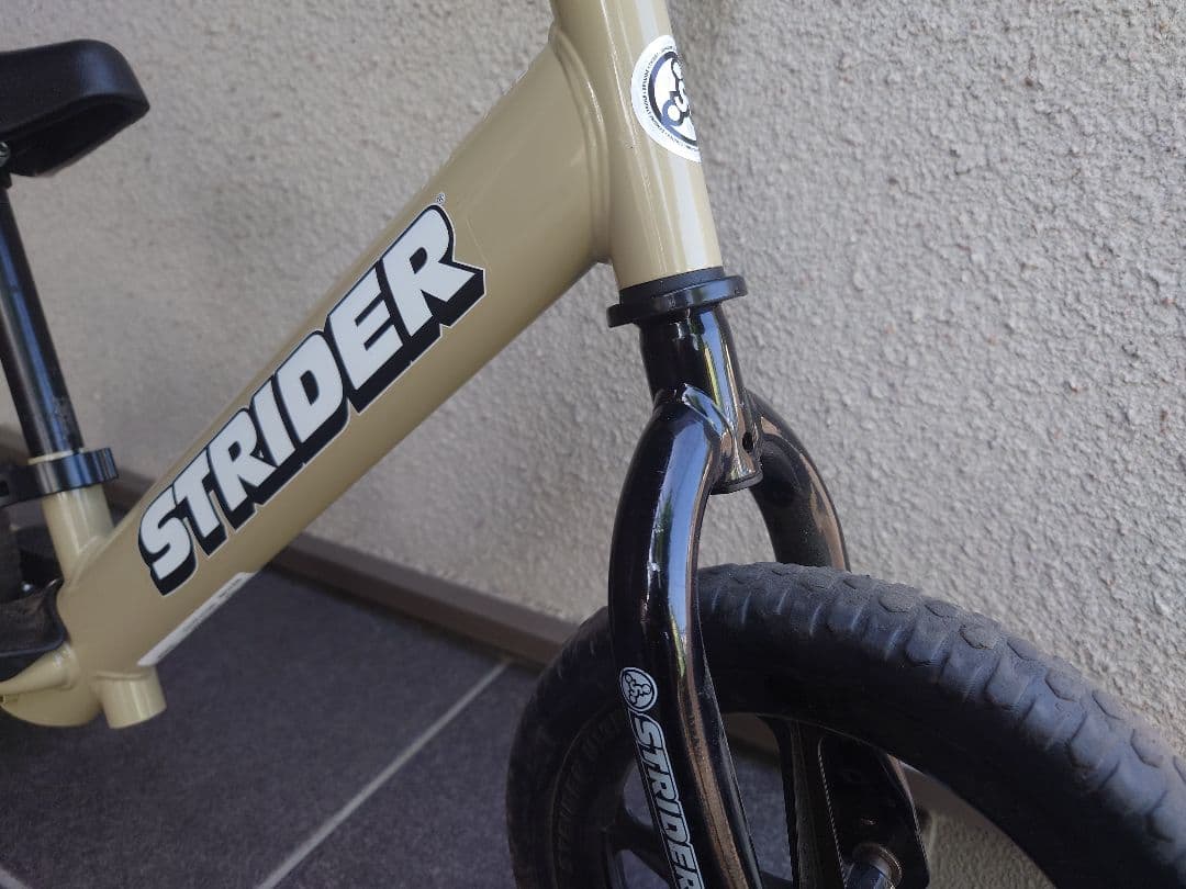 【美品】ストライダー STRIDER サファリ 2024年限定色