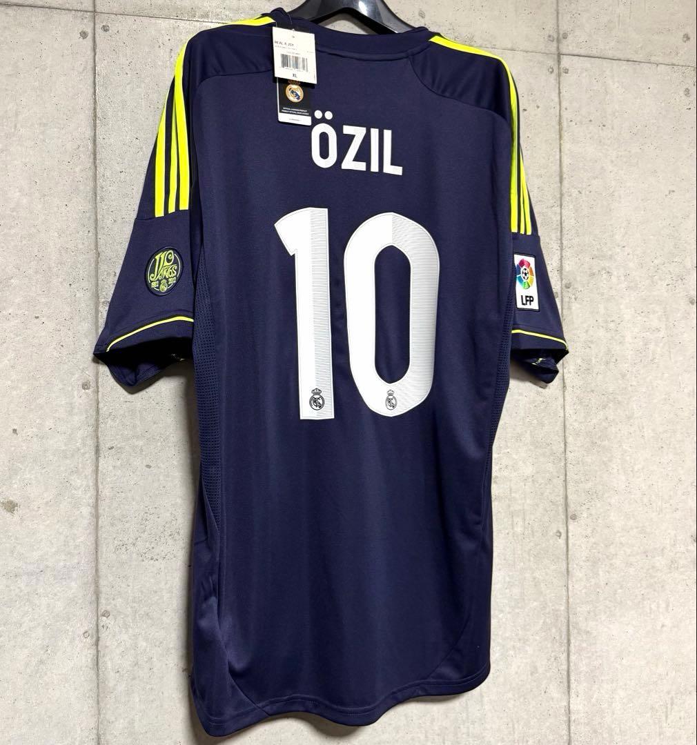 【新品/タグ付き】12/13 レアル・マドリード ♯10エジル【4XOサイズ】