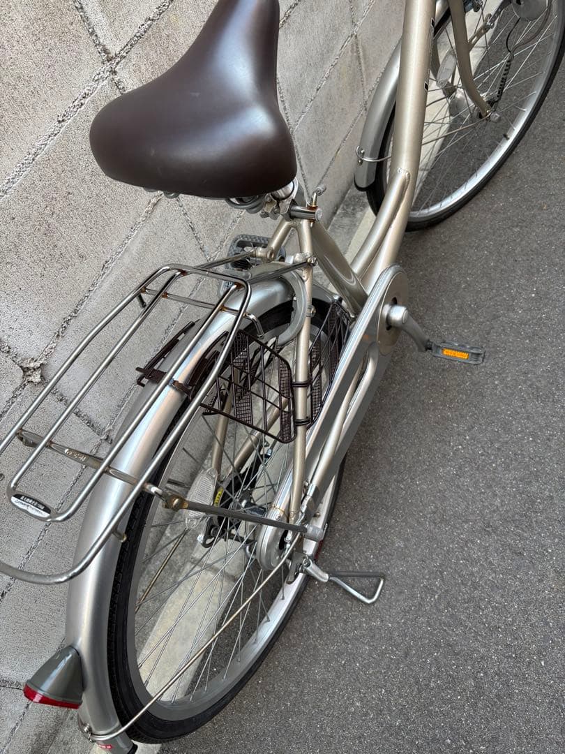 シティサイクル　アルミ自転車