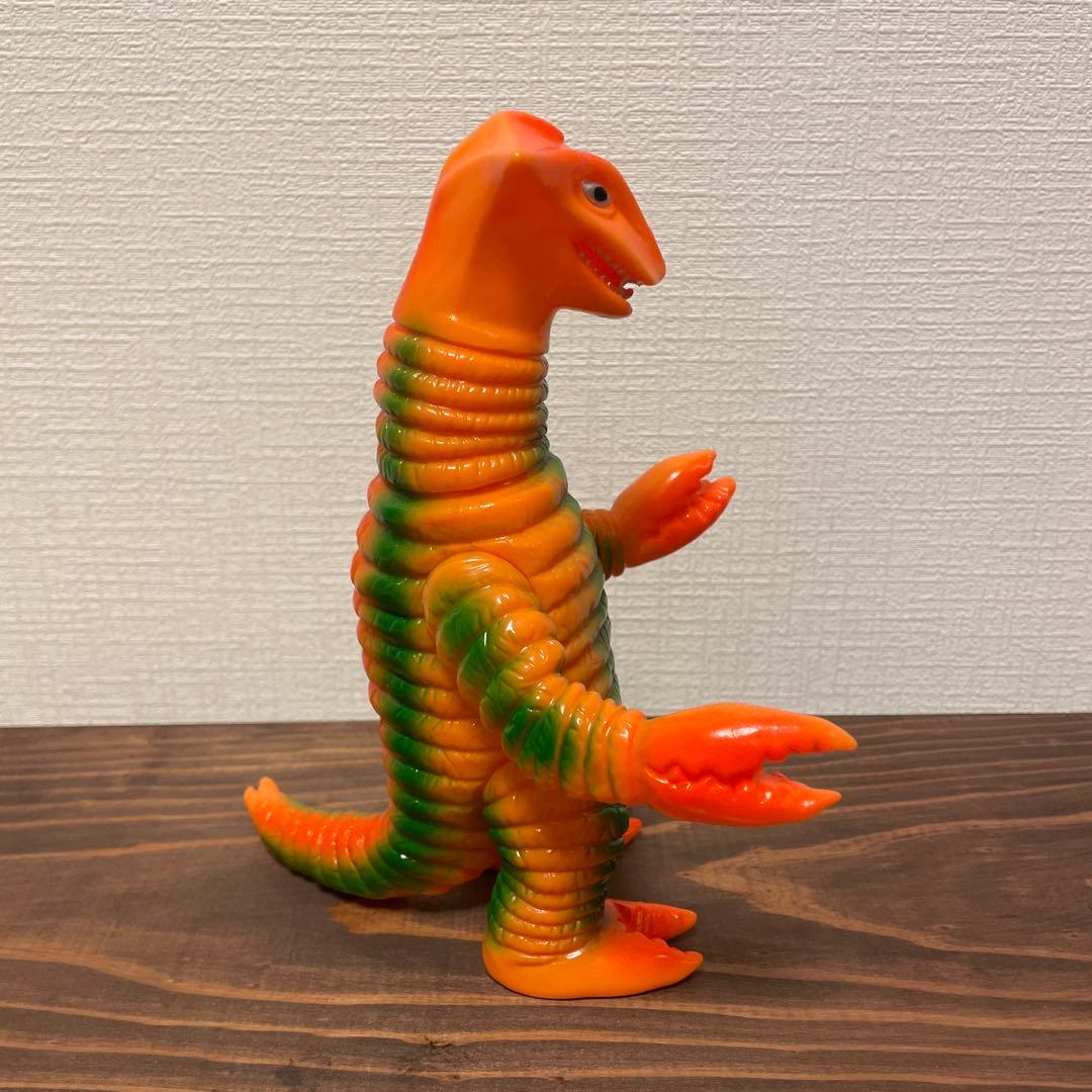 ブルマァク　サドラ　ソフビ