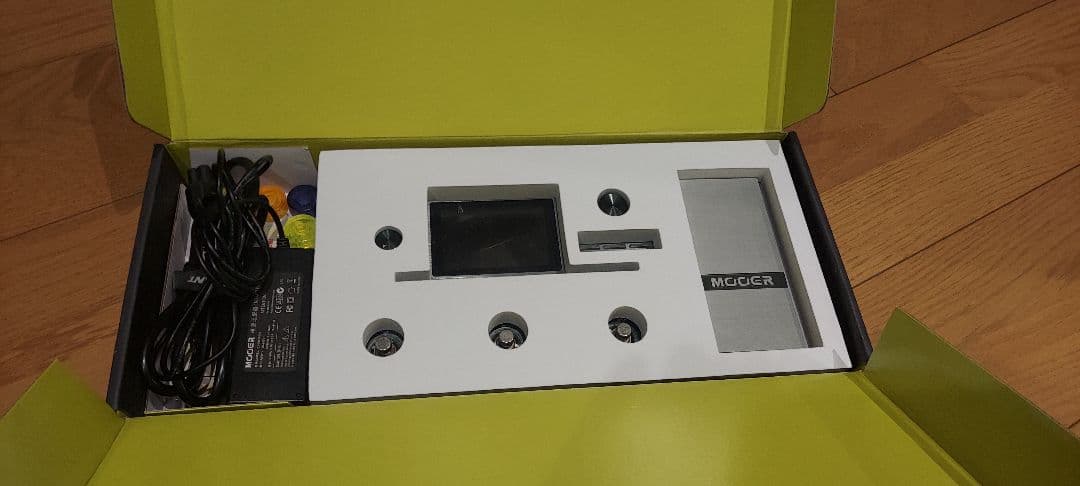 Mooer GE200 マルチエフェクター