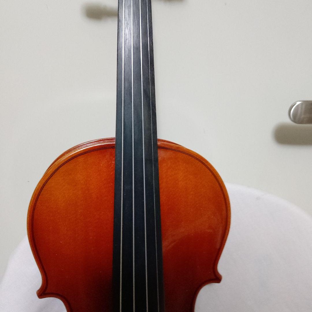 ♥️値下しました♥️スズキバイオリン4/4♥️品番200♥️肩当て弓ケ―ス松脂付