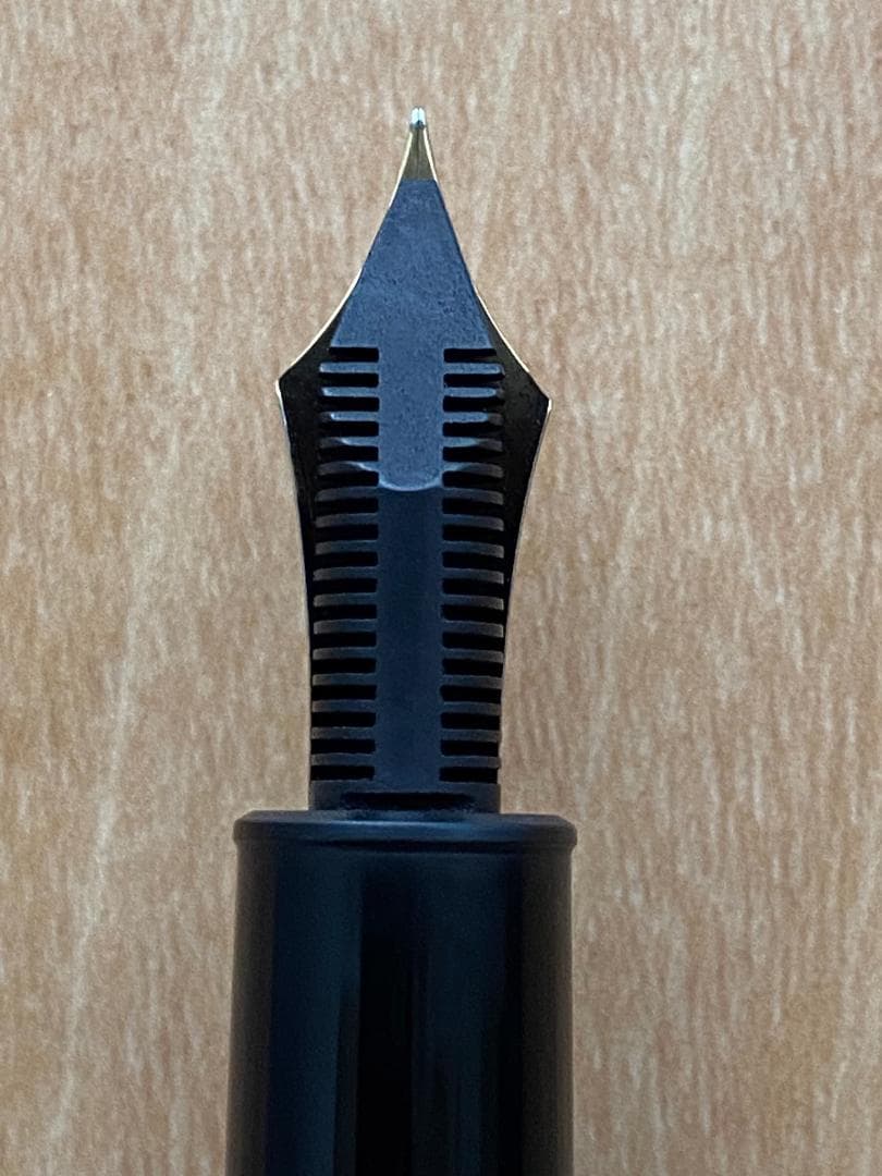 美品 モンブラン マイスターシュテュック 149 万年筆 エボナイト 14C細字