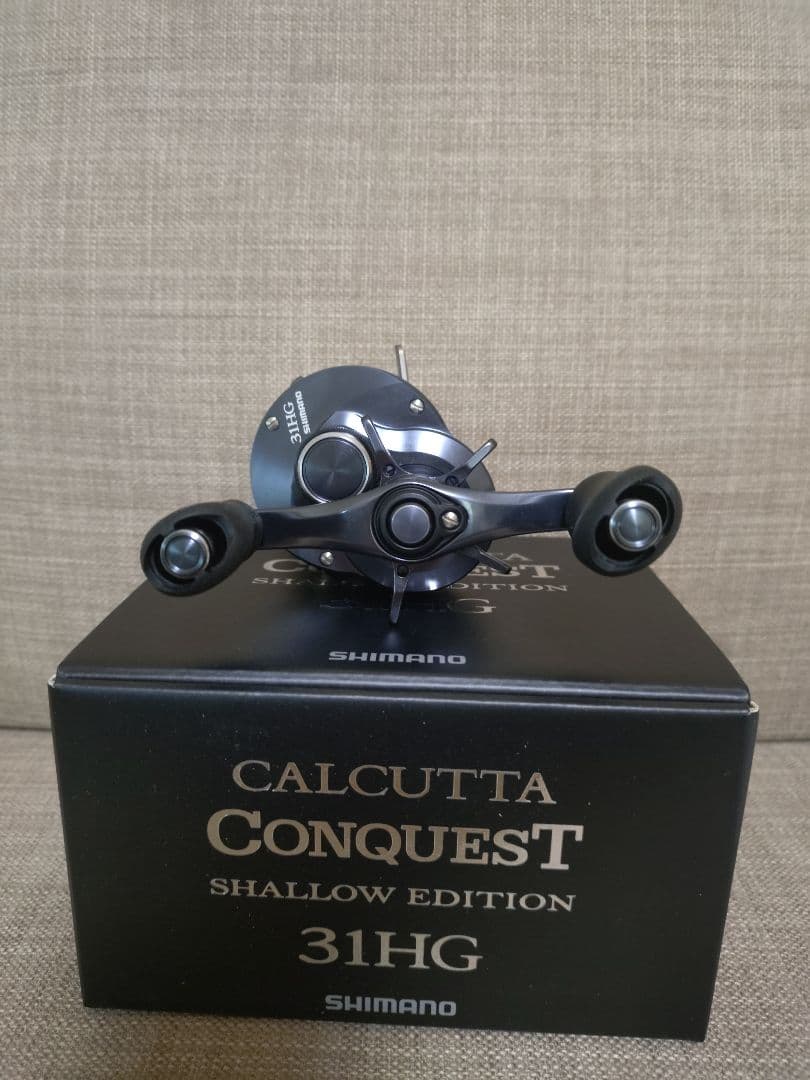 シマノ ベイトリール 24 カルカッタコンクエスト シャローエディション 左 ②