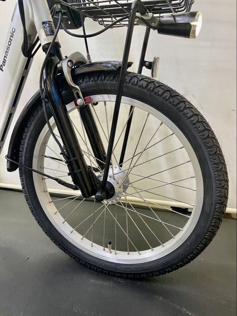 1年保証 新型　パナソニック　ギュット　20インチ　白色　電動アシスト自転車