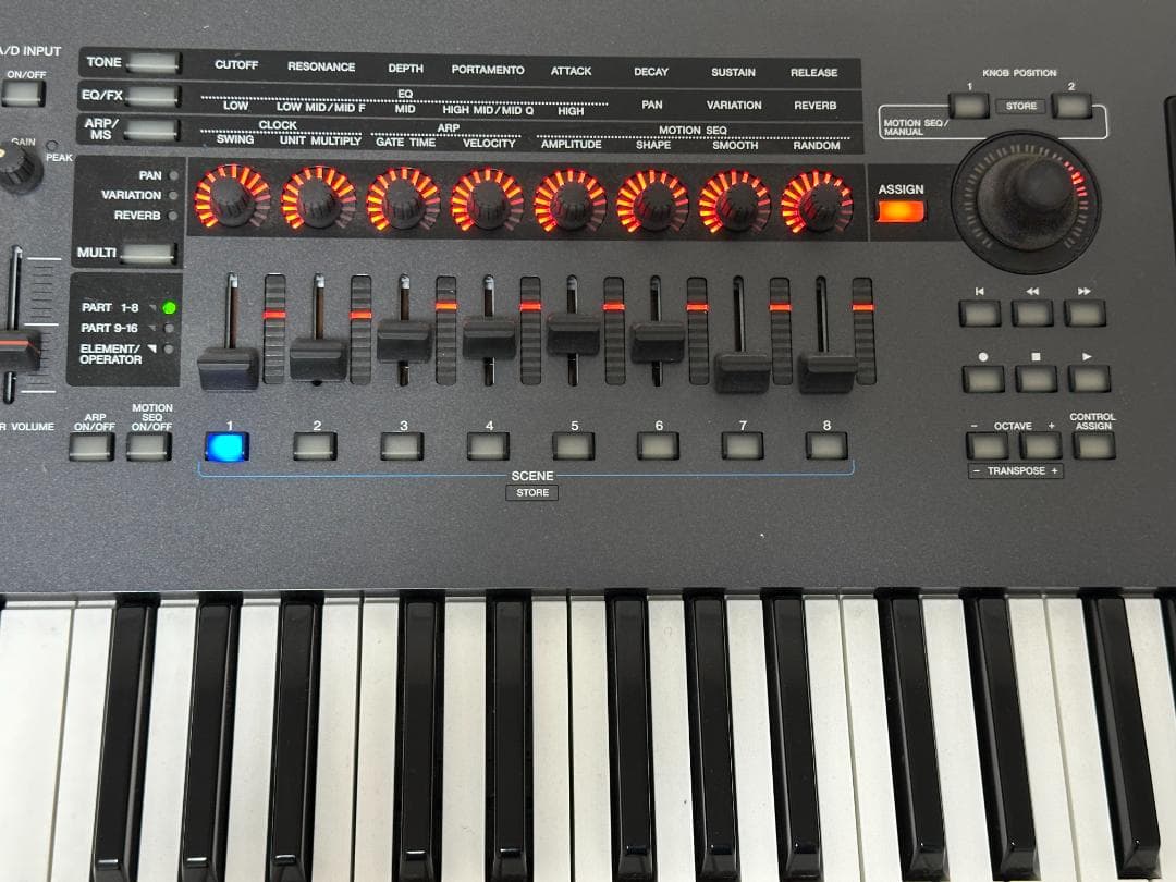 Yamaha Montage 7　シンセサイザー