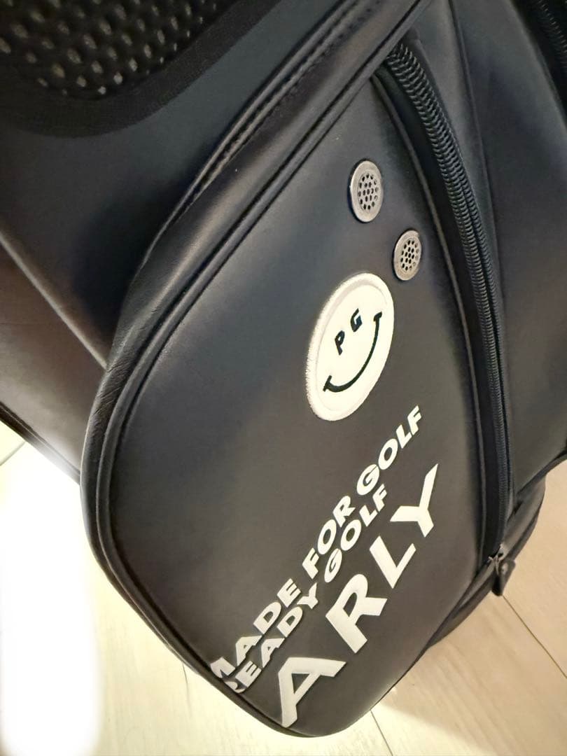 新品自宅保管のみ　パーリーゲイツ　スタンド式 キャディバッグ 超入手困難 完売品