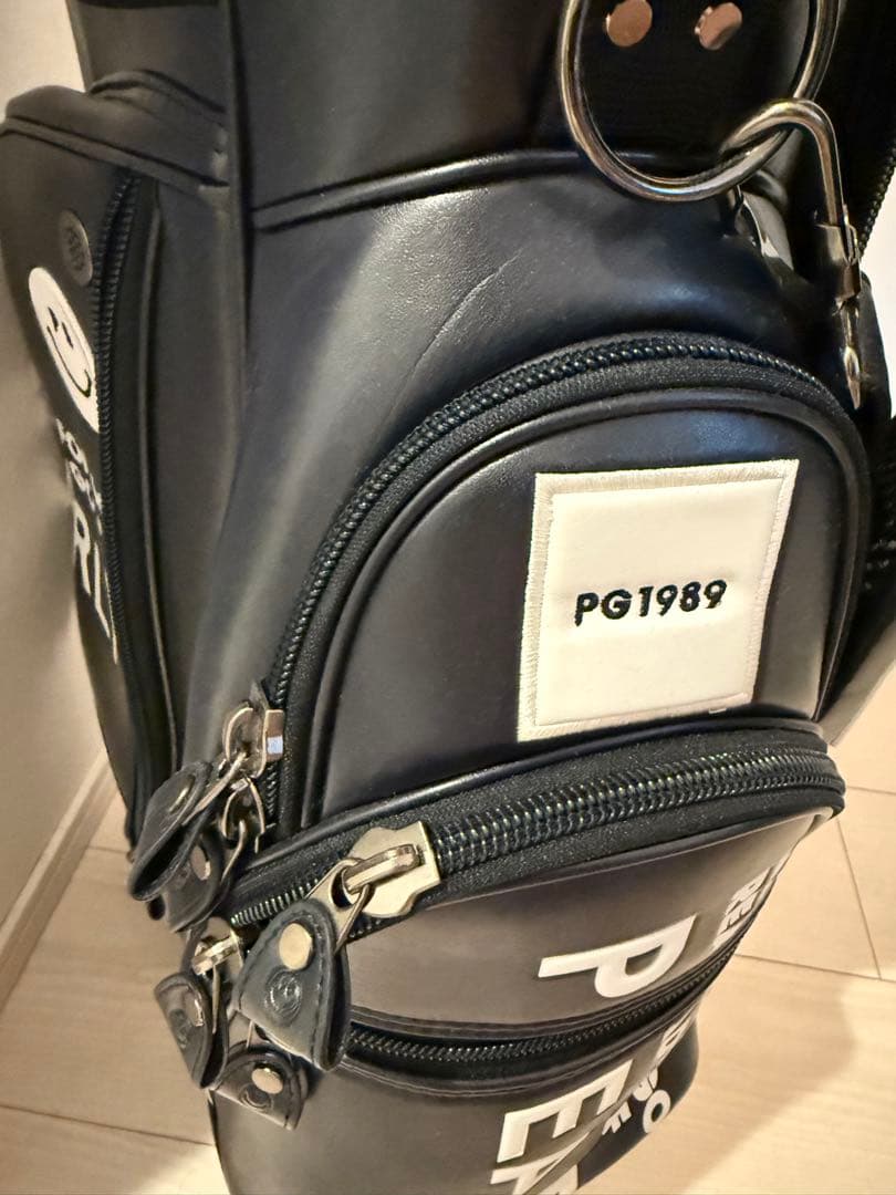 新品自宅保管のみ　パーリーゲイツ　スタンド式 キャディバッグ 超入手困難 完売品